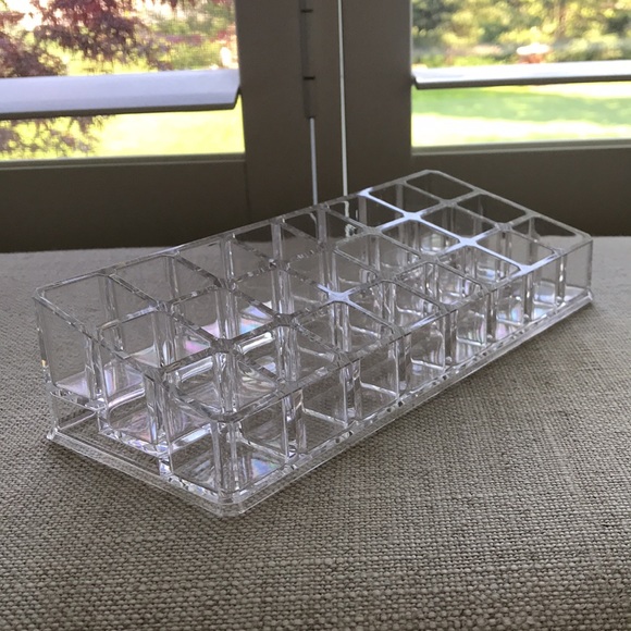Acrylic lipstick organizer holds 24 lipsticks 💄 - Picture 6 of 13